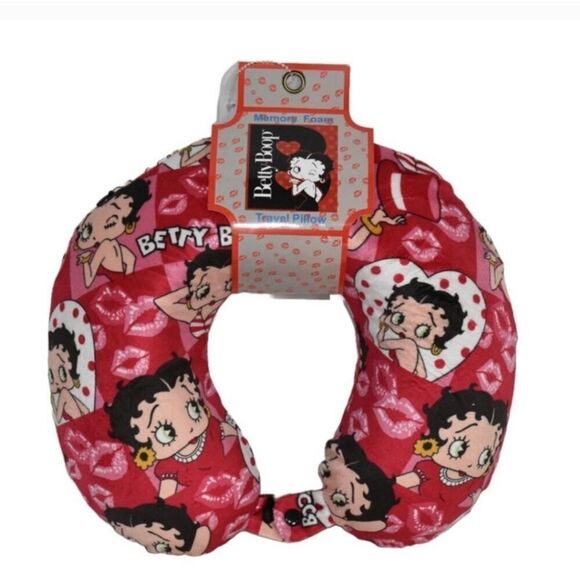 Betty Boop pink travel pillow - Picture 1 of 1